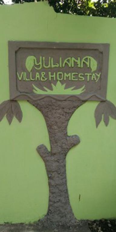 Yuliana Homestay ซานูร์ ภายนอก รูปภาพ