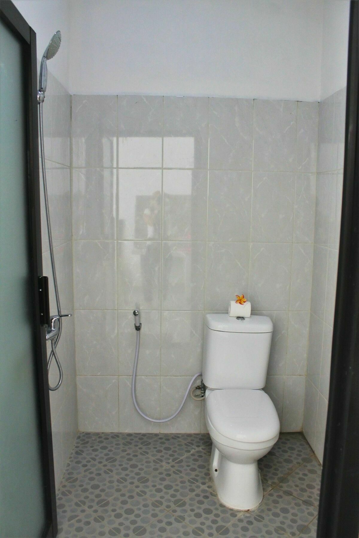 Yuliana Homestay ซานูร์ ภายนอก รูปภาพ