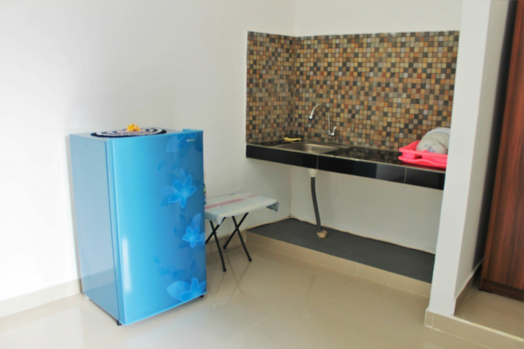 Yuliana Homestay ซานูร์ ภายนอก รูปภาพ