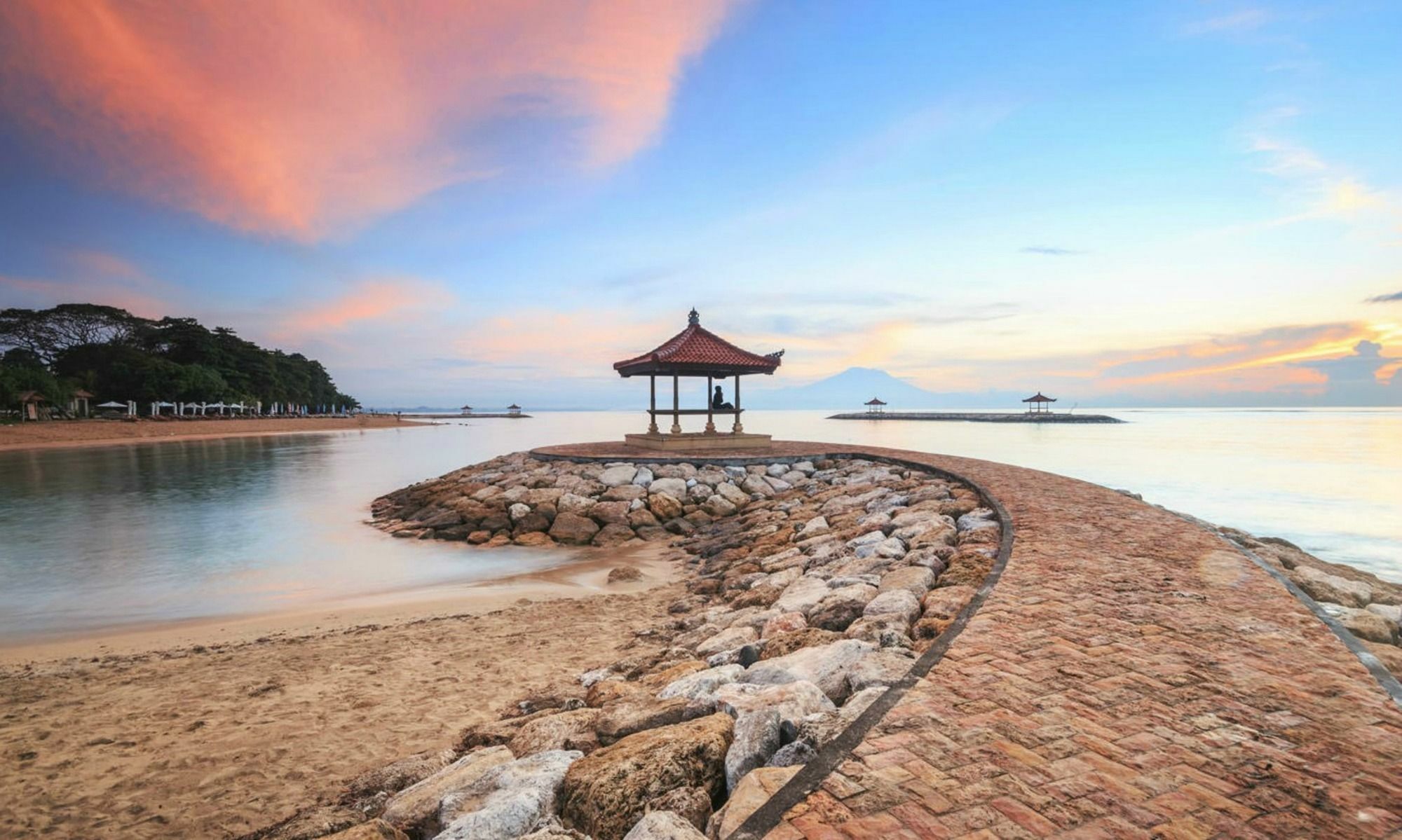 Yuliana Homestay ซานูร์ ภายนอก รูปภาพ